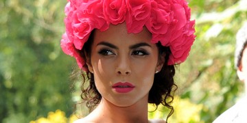 Stilvolle Frisuren mit Kranz