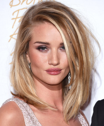 Haarschnitte mit Pony für kurzes Haar