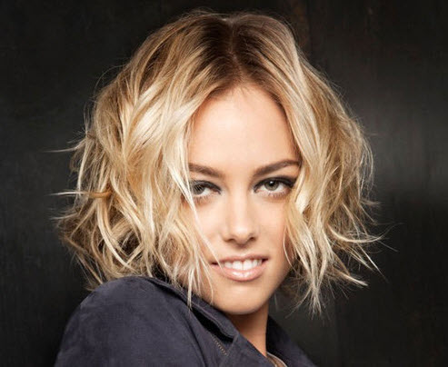 Haarschnitt-Bob-Kaskade