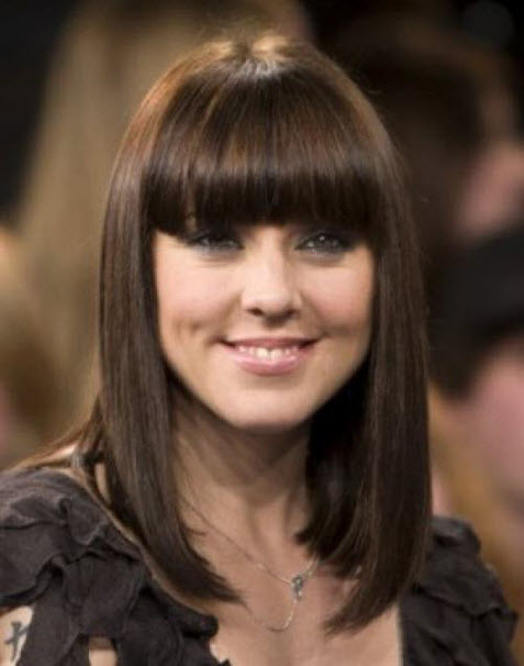 Haarschnitte mit geradem langem Pony