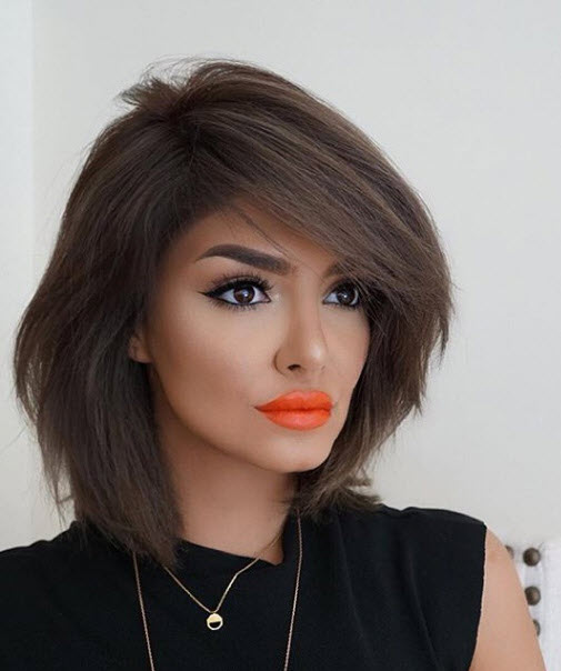 Langer Bob-Haarschnitt mit Pony