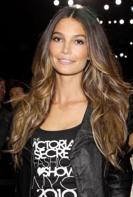 Haarschnitt-Kaskadenfoto