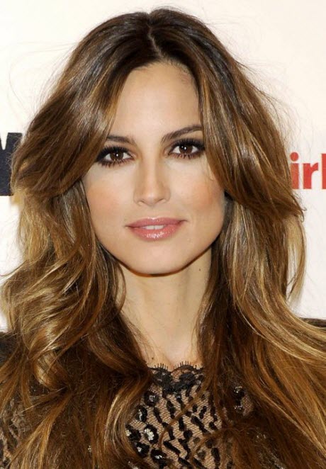 Kaskade mit langem Pony