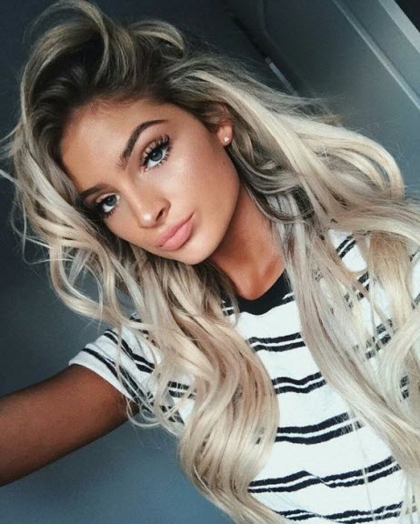 Balayage auf blondem Haar färben
