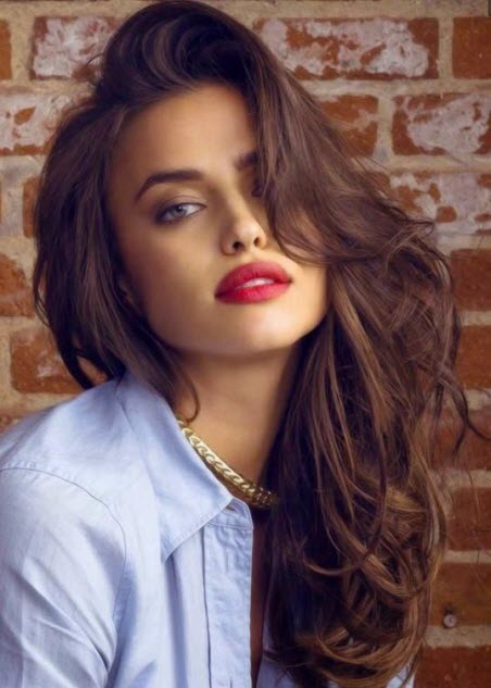 Kaskade mit langem Pony