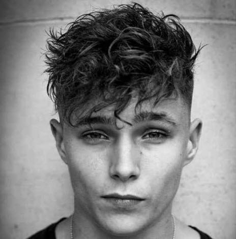 Modische Herrenfrisuren