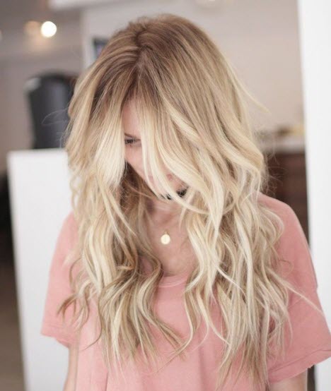 Färben von Brondes auf hellbraunem und dunklem Haar