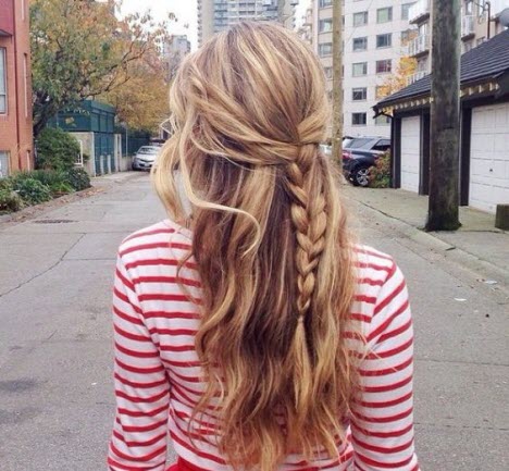 Frisur für langes Haar für jeden Tag