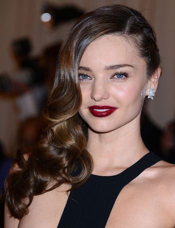 Abendfrisuren für langes Haar