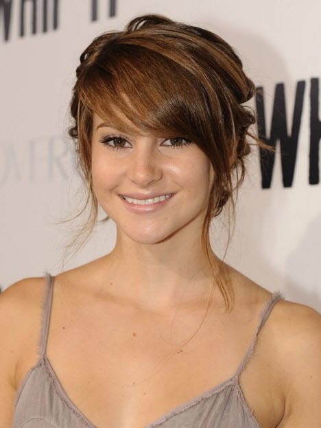 Langes Haar mit Pony