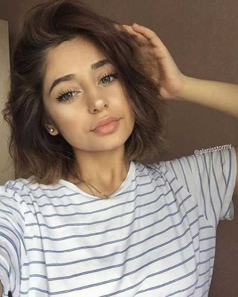 Foto mit kurzen Haaren