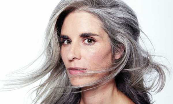 Wie behandelt man graues Haar?