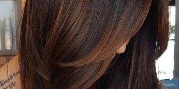 Foto von Haarschnitten für langes Haar ohne Pony