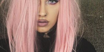 Malen mit einem rosa Farbton: Modetrend 2024