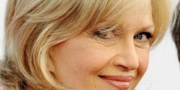 Foto neue Haarschnitte für Frauen über 50