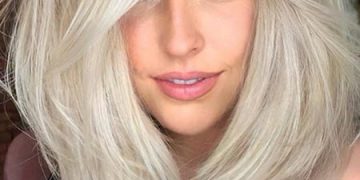 Mehrschichtige Haarschnitte für mittleres Haar und modische Färbetechniken